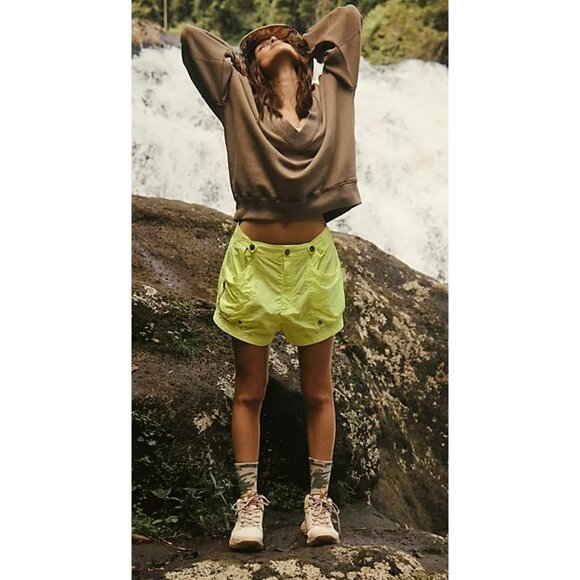 Free People New heights shorts in sour citrus yellow Size Small NWT - Picture 2 of 10